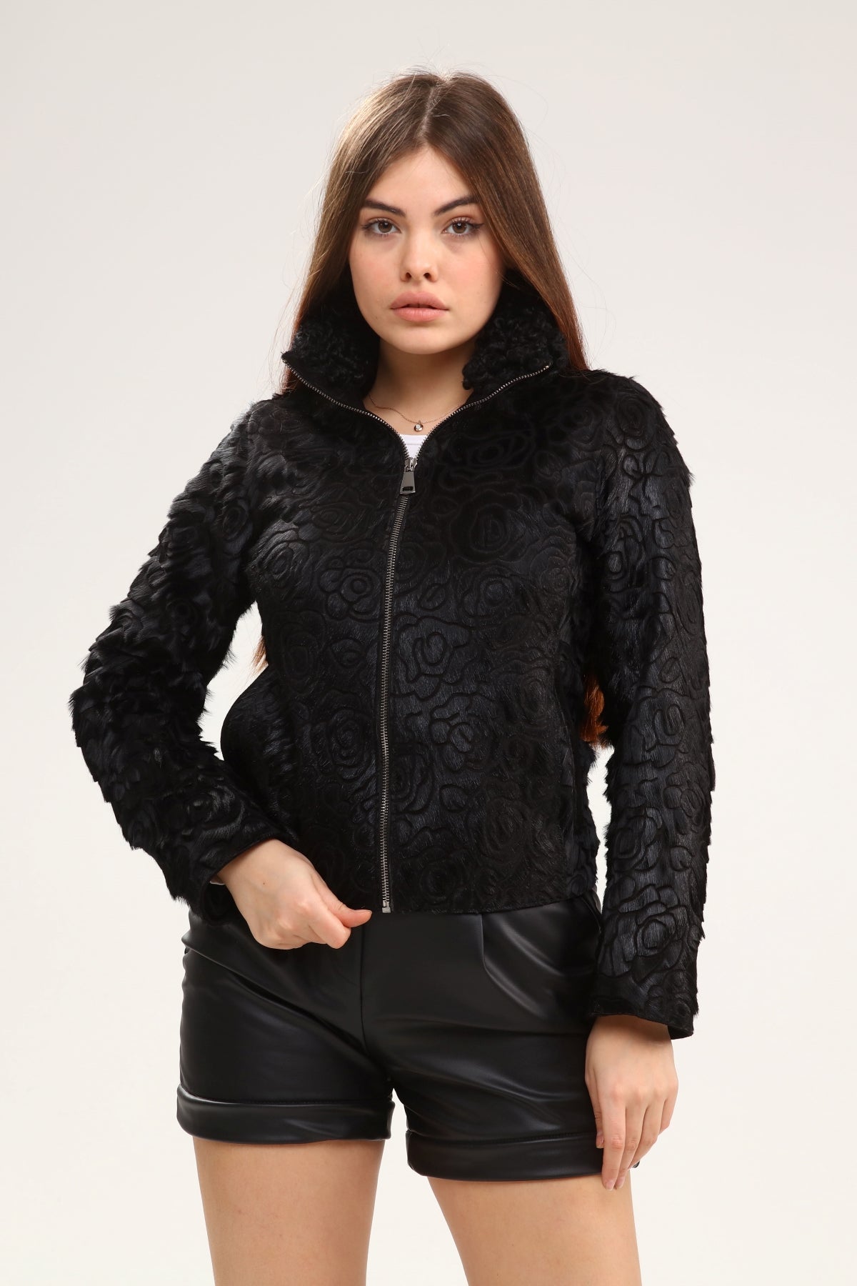 Siyah Kadın Gül Desenli Deri Mont - LEATINN LEATHER WEAR