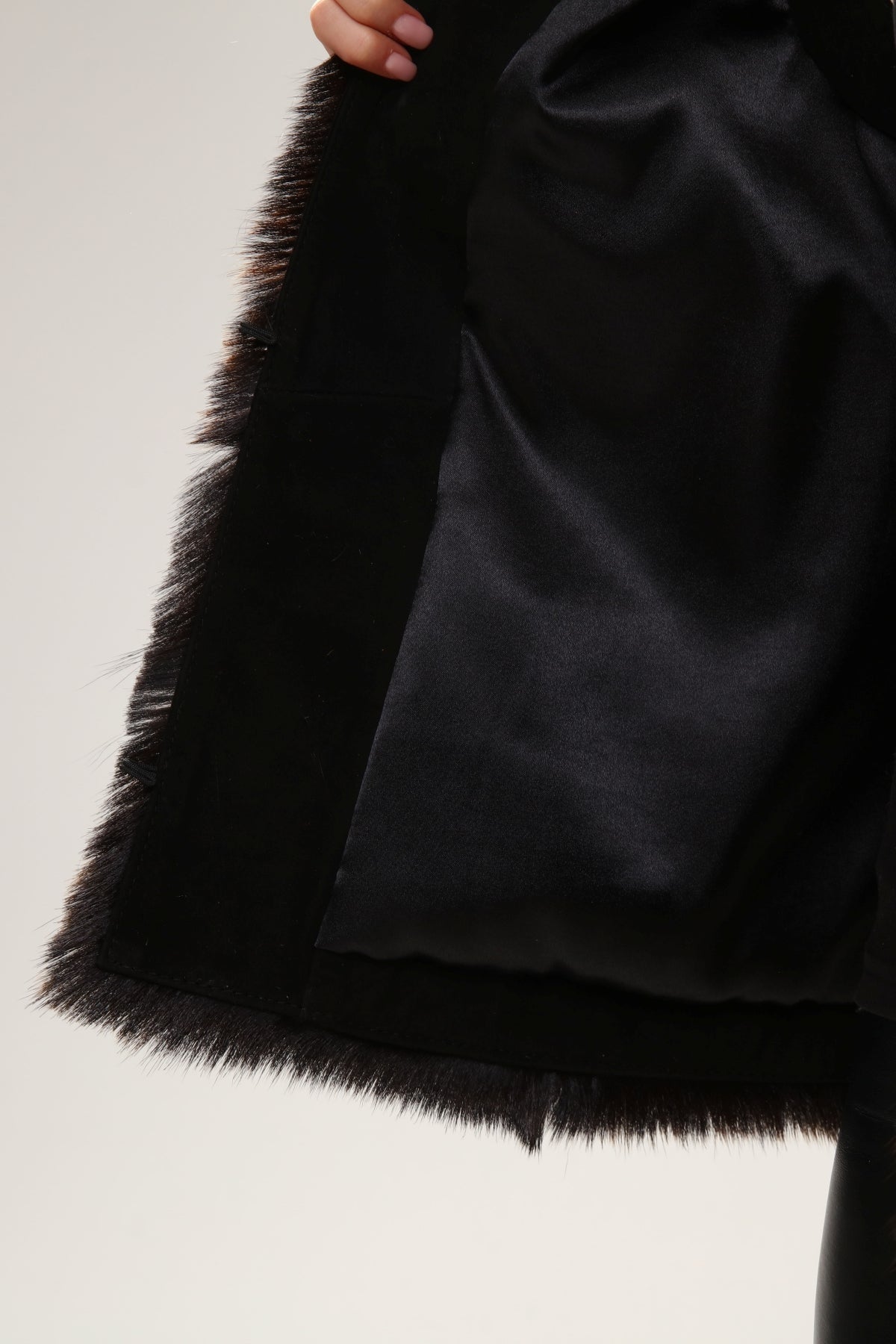 Leopar Desenli Kadın Deri Yelek - LEATINN LEATHER WEAR