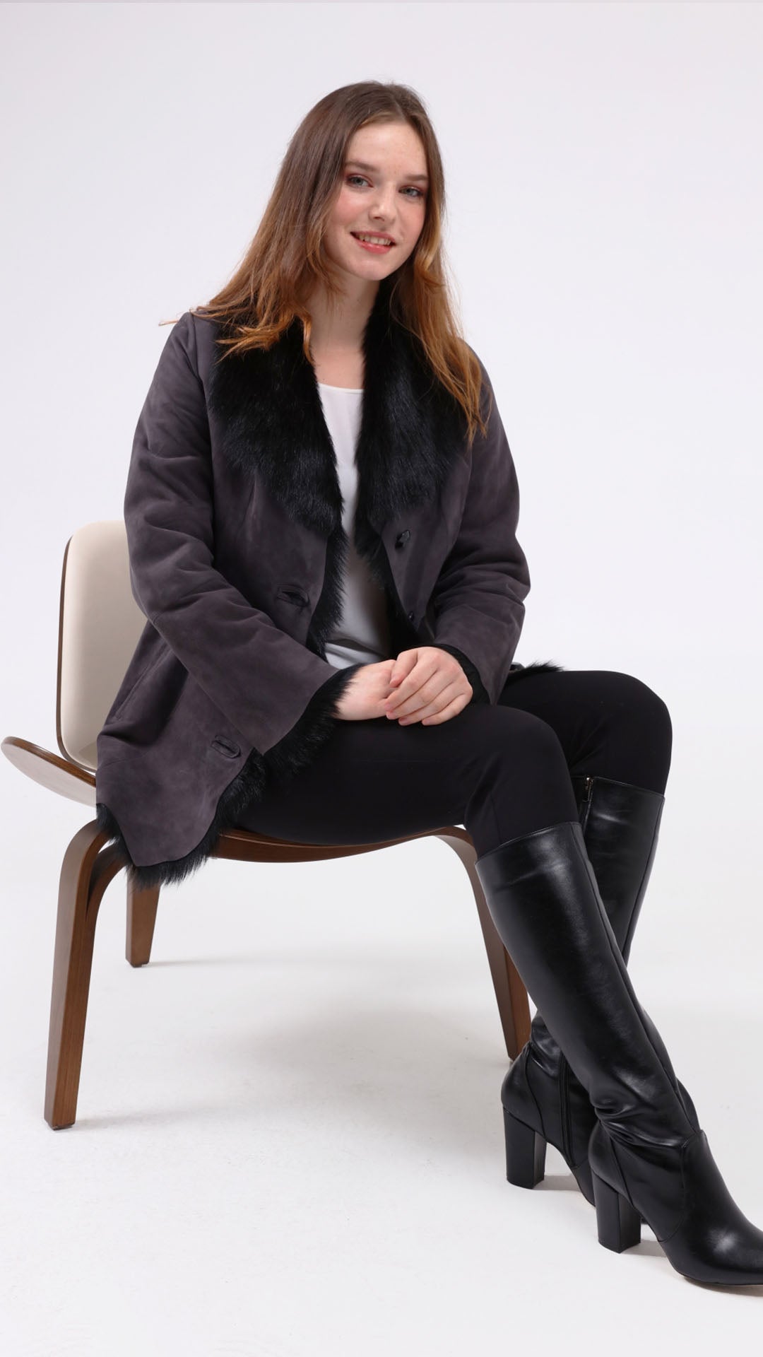 Gri Kadın Süet Deri Kaban - LEATINN LEATHER WEAR