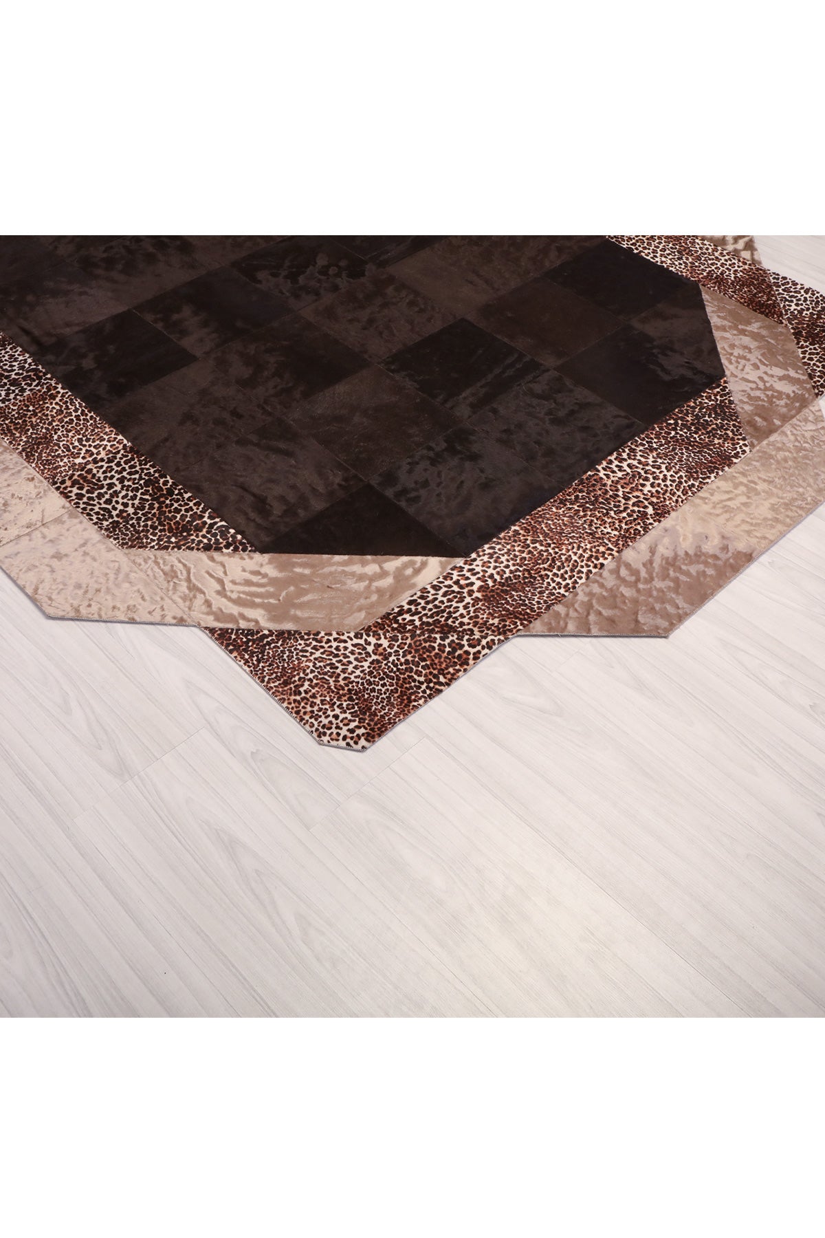 Leopar Baskı Kahve Deri Halı - LEATINN LEATHER WEAR