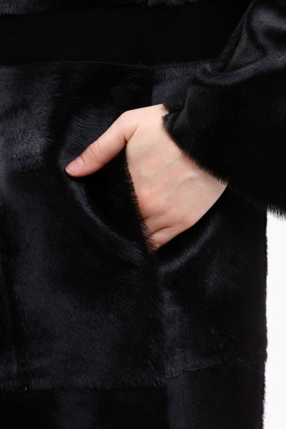 Siyah Kadın Deri Kaban - LEATINN LEATHER WEAR
