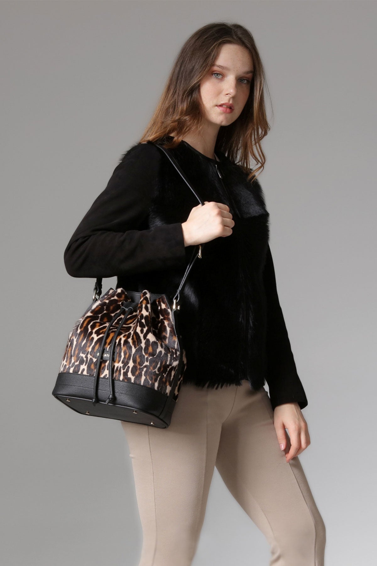 Siyah Kadın Leopar Baskılı Torba Deri Çanta - LEATINN LEATHER WEAR