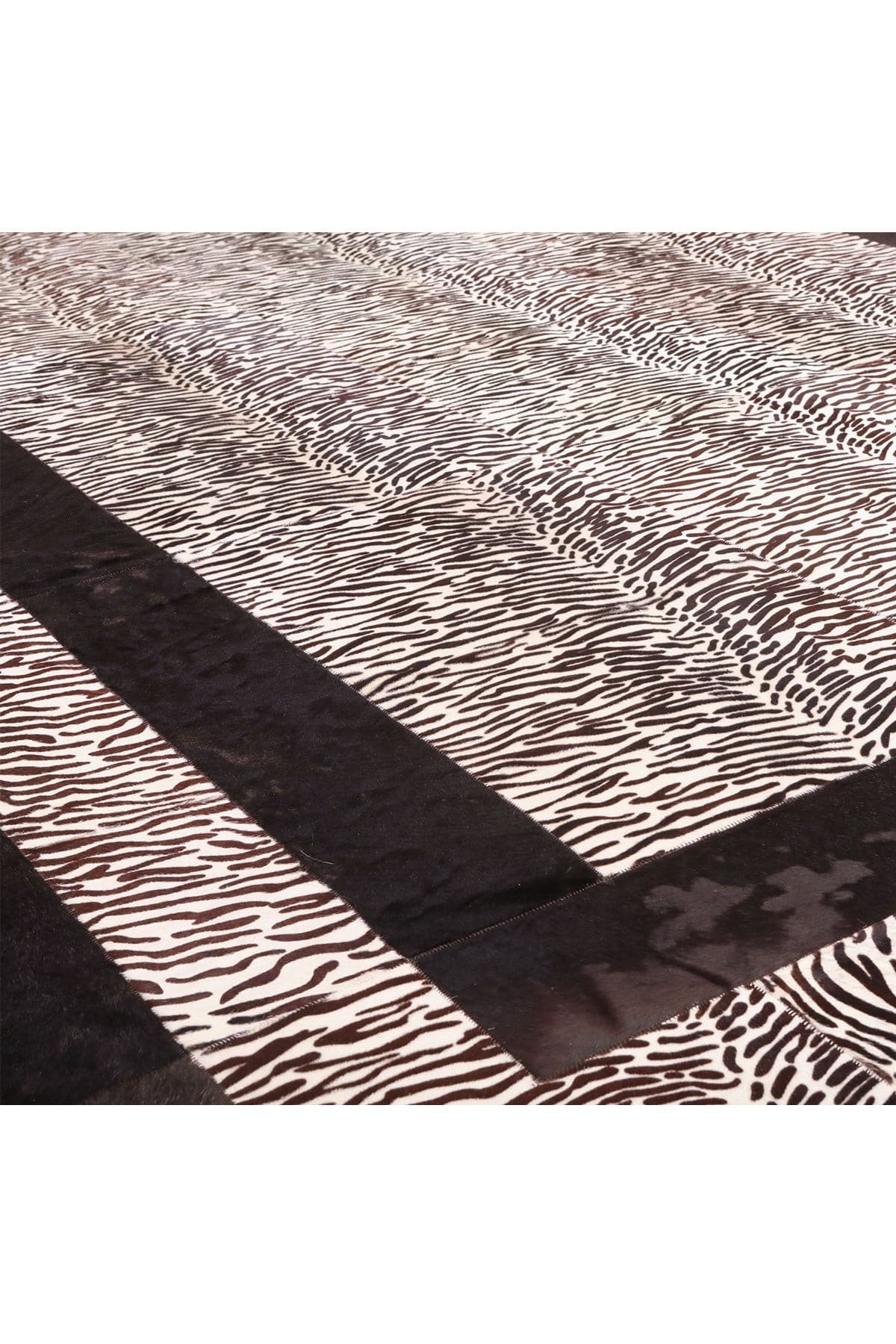 Zebra Desenli Kahve Çizgili Deri Halı - LEATINN LEATHER WEAR